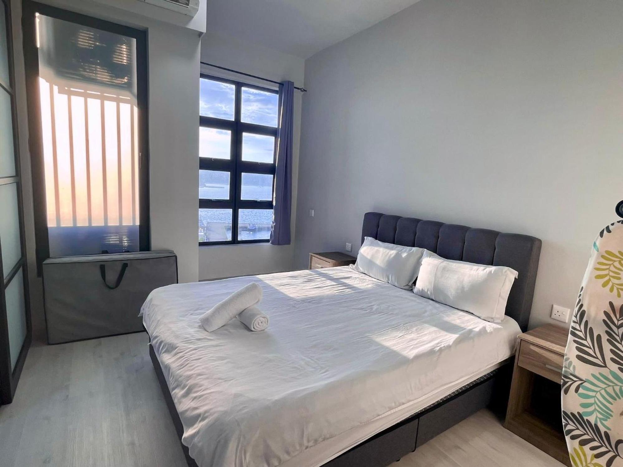 Apartamento Sunset View Jesselton Quay Near Jesselton Point Near Suria Sabah Near Gaya Street Kota Kinabalu Exterior foto