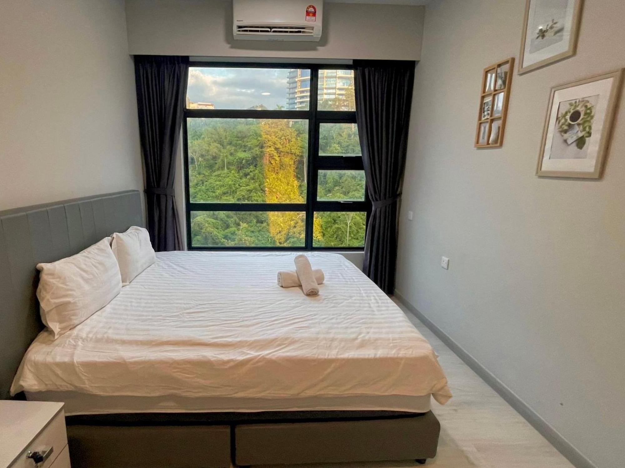 Apartamento Sunset View Jesselton Quay Near Jesselton Point Near Suria Sabah Near Gaya Street Kota Kinabalu Exterior foto