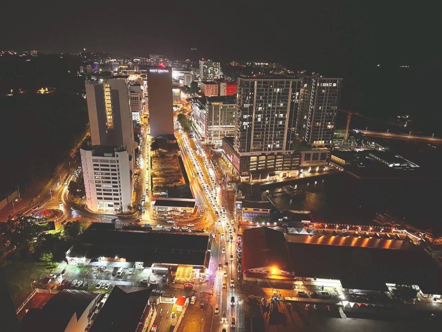Apartamento Sunset View Jesselton Quay Near Jesselton Point Near Suria Sabah Near Gaya Street Kota Kinabalu Exterior foto